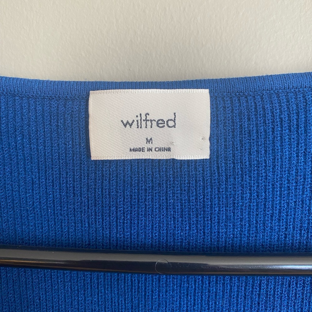 Aritzia Wilfred Tuscany Sweetheart Knit Sweater Blue Bodycon Size M - Picture 13 of 16